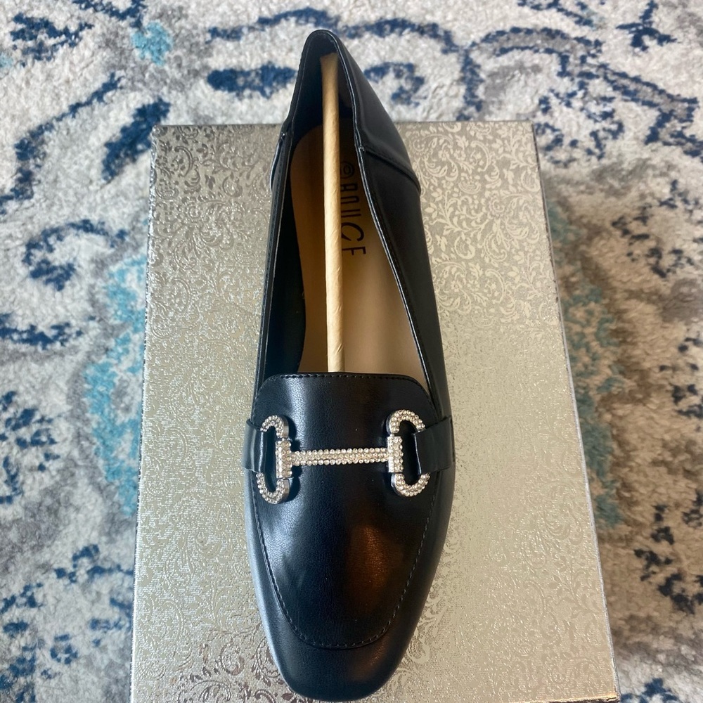 *Brand New* Beautiful Faux Leather black loafers